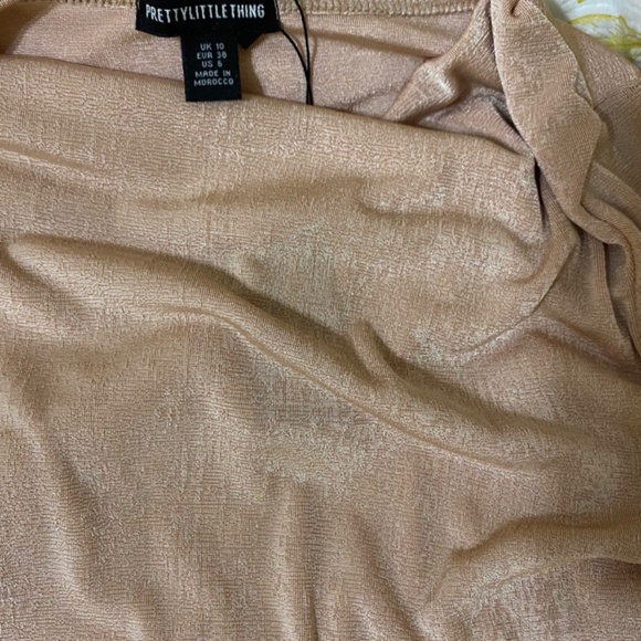 PrettyLittleThing Pink long sleeve Cowl Neck Shirt NWT - Picture 3 of 3